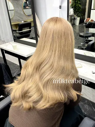 セミロング カラー エクステ🩵ブリーチ 韓国ヘア🩵KAEのヘアスタイル