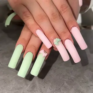 ネイル IROHA NAIL Kurumi🪽🫧のネイルデザイン