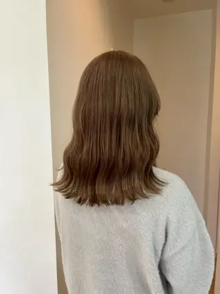 セミロング カラー 富永 美玖のヘアスタイル