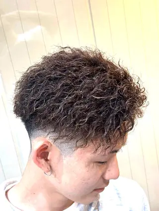 パーマ RISE 長谷川太尊のヘアスタイル