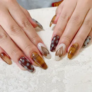 ネイル nailsalon y.のネイルデザイン