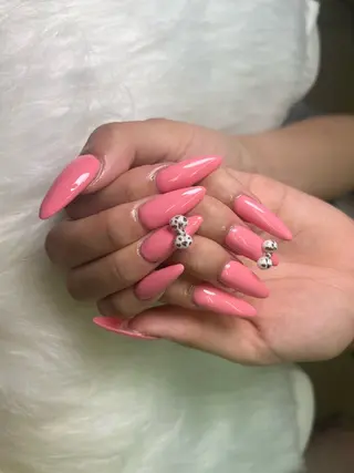 ネイル 渋谷T&B もも ロング無制限中⭐️のネイルデザイン