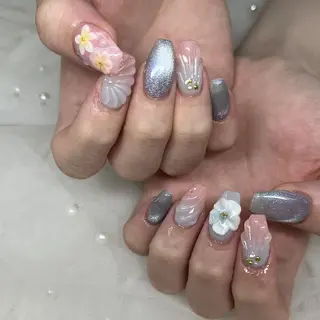 ネイル tener 🖤yua🖤のネイルデザイン