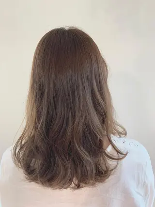 ミディアム カラー パーマ ヘアアレンジ 加藤 綾華のヘアスタイル