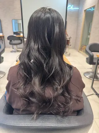 ロング ヘアアレンジ 🤍SHIORI 💙EARTH二俣川のヘアスタイル