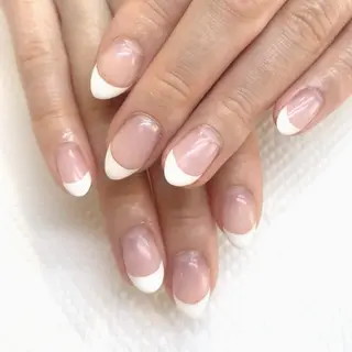 ネイル リスブラン🌱 IKUMIのネイルデザイン