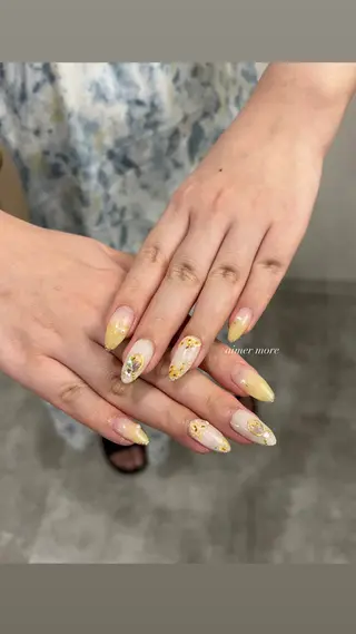 ネイル NAGISA🫧🤍 パラジェル⌇持ち込みのネイルデザイン