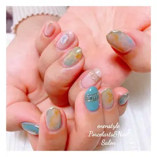 ミディアム ネイル 🐾enen style 🐾のネイルデザイン