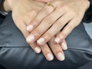 ネイル 中村 春菜のネイルデザイン