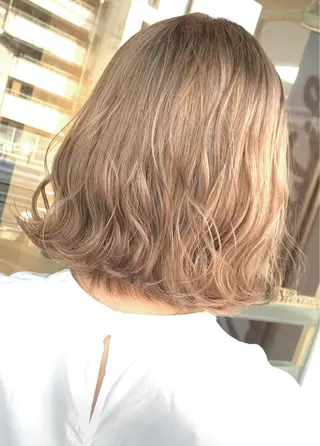 ミディアム レイヤー/艶髪カラー 森本くるみのヘアスタイル