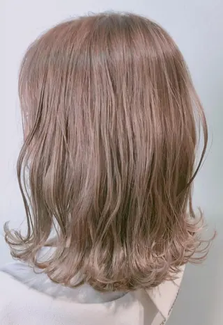セミロング 艶髪✴︎髪質改善 VERONIQUEのヘアスタイル