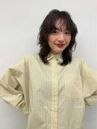 セミロング パーマ おくにし はなのヘアスタイル