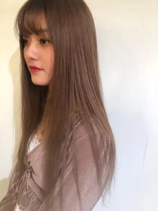 カラー ブリーチカラー🎀 韓国風/寺門美優のヘアスタイル