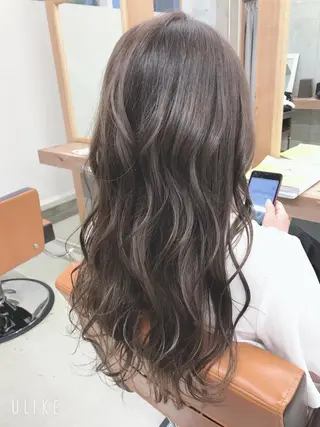 ミディアム 豊中駅3分eha レッスンモデルのヘアスタイル