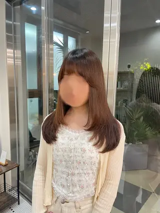 セミロング レイヤーカット 🌱 はるかのヘアスタイル