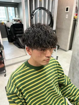 ショート パーマ特化美容師 佐藤壮流のヘアスタイル