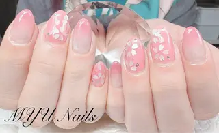 ネイル ニュアンスネイル🌈 MYU Nailsのネイルデザイン