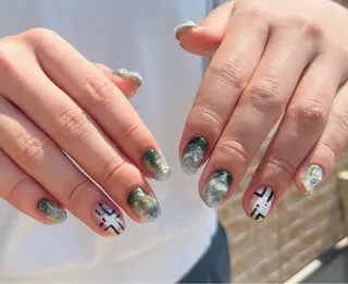 ショート 2DY NAIL SALONのネイルデザイン