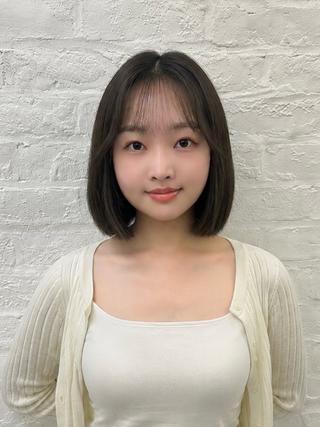 ショート 韓国ヘア🇰🇷／ 艶カラー鈴木萌愛🩶のヘアスタイル