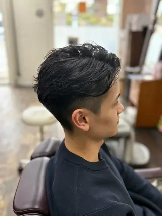 パーマ メンズ 生駒のパーマ達人 FEELけんけんのヘアスタイル