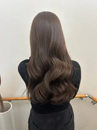 ロング カラー 透明感カラー/ ベージュ/ソラ🥜のヘアスタイル