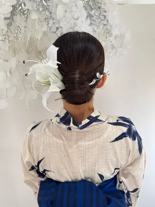 ロング ヘアアレンジ Hairmake Floraのヘアスタイル