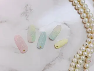 ネイル Sincerely シンシアリー🌈のネイルデザイン