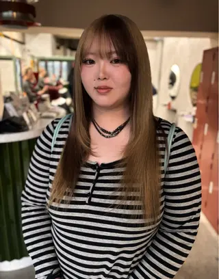 ロング カラー 🧡梅田ハイトーン カラー🧡runaのヘアスタイル