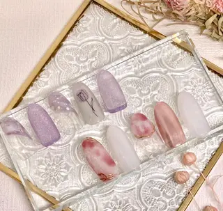 ネイル Agu. Nail tomoのネイルデザイン