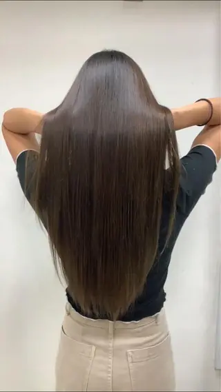 ロング アトリエニューヨーク 三ノ輪店のヘアスタイル