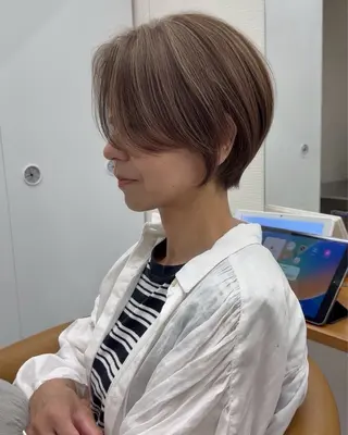 ショート カラー ヘアアレンジ 🫧透明感カラー/ Wカラー🫧namiのヘアスタイル