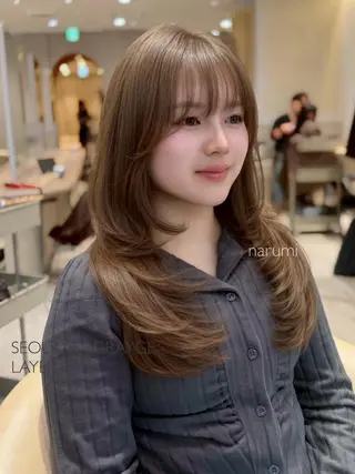 セミロング カラー 盛れ🎀韓国ヘア 美艶🇰🇷なるみのヘアスタイル