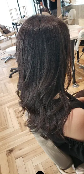 セミロング 透明感カラー×髪質改 善✨️町田築✨️のヘアスタイル