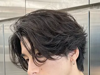 ショート パーマ メンズ 山梨メンズパーマ 波巻きパーマ石原大地のヘアスタイル