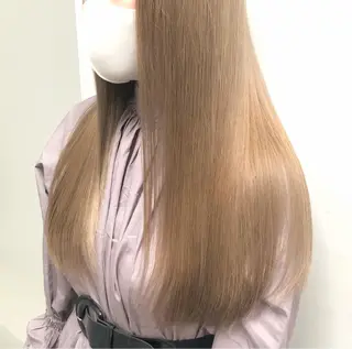 ロング 🪄🫧ハイトーン/ 乙津茜🐰L'wisのヘアスタイル