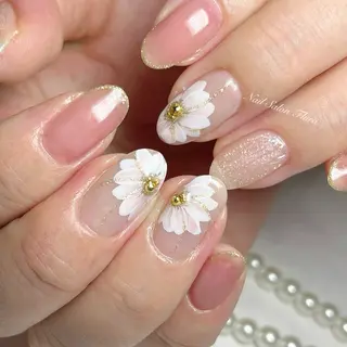 ネイル NailSalon Fluraのネイルデザイン