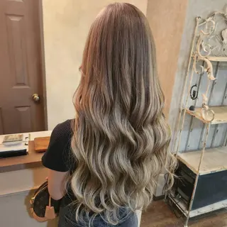 ロング ヘアアレンジ MagicMush ✴︎シールエクステのヘアスタイル