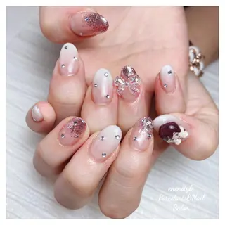 ミディアム ネイル 🐾enen style 🐾のネイルデザイン