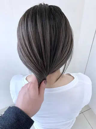ミディアム 穐田 司樹のヘアスタイル