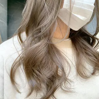 ミディアム カラー パーマ ヘアアレンジ レイヤー専門家 ダブルカラー修のヘアスタイル