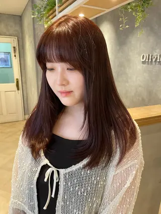 ロング 透明感カラー 🩶🩵🩷AIRIのヘアスタイル