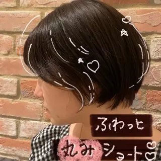 ショート 柔らかショート×透明 感カラー🎀emiのヘアスタイル