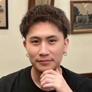 ショート パーマ メンズ 中澤 優菜のヘアスタイル