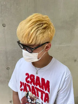 カラー yasuハイトーン/ デザインカラーのヘアスタイル