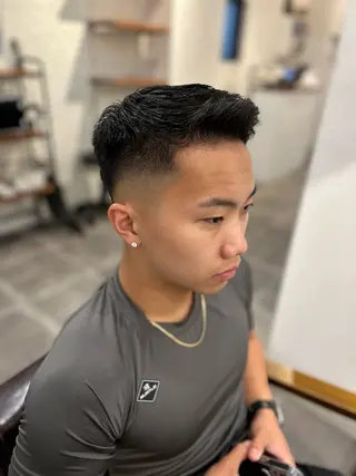 ショート 尭部 佑太のヘアスタイル