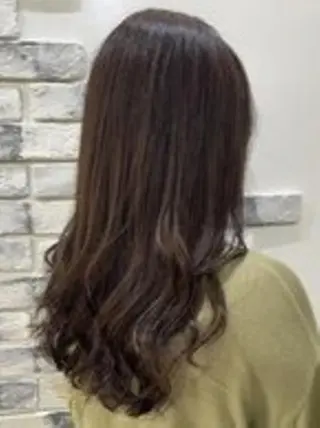 セミロング 髪質改善カラー透明感 ダブルカラー幕田のヘアスタイル