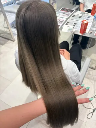 ロング カラー 海外レイヤー /NAGISAのヘアスタイル