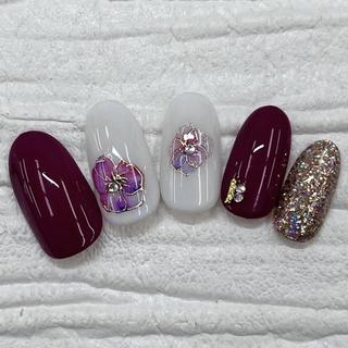 ネイル Nail salon Honey Beeのネイルデザイン