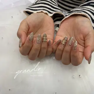 ネイル grandir🦋 MOMOKAのネイルデザイン