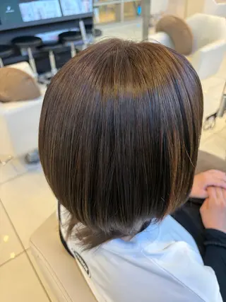 カラー 小村 紗依のヘアスタイル